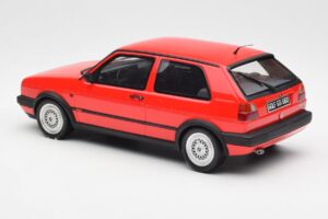 Volkswagen Golf GTI Mk2 Červený Otto 1:18 OT027 Živica – obrázok 5 z 6