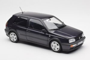 Volkswagen Golf Mk3 VR6 Fialový Metalická Norev 1:18 188417 Kov – obrázok 7 z 8