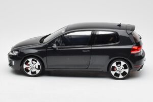Volkswagen Golf Mk6 GTI Šedý Metalická Norev 1:18 188503 Kov – obrázok 4 z 7