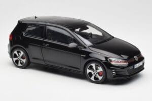 Volkswagen Golf Mk7 GTI Čierny Norev 1:18 188550 Kov – obrázok 6 z 8
