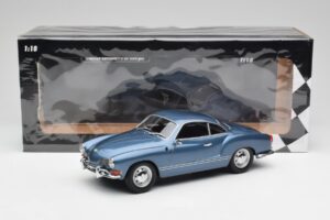 Volkswagen Karmann Ghia Coupe Neptune Modrý Minichamps 1:18 155054022 Kov – obrázok 6 z 6