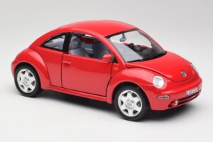 Volkswagen New Beetle Červený Bburago 1:18 3342 Kov – obrázok 6 z 8
