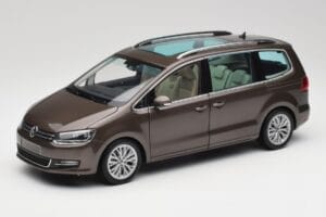 Volkswagen Sharan 7N Dubová Hnedá Metalíza Minichamps 1:18 110051001 Kov