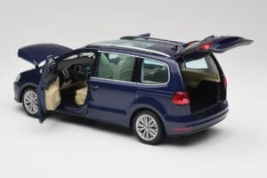 Volkswagen Sharan 7N Shadow Modrá Metalíza Minichamps 1:18 110051100 Kov – obrázok 5 z 8