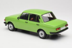 Wartburg 353 Zelený MCG 1:18 MCG18062 Kov – obrázok 5 z 6