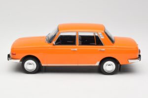 Wartburg 353 Oranžový MCG 1:18 MCG18061 Kov – obrázok 3 z 6