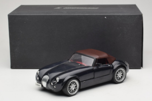 Wiesmann Roadster MF Carbon Black Revell 1:18 WIESMANN001 Kov – obrázok 9 z 9