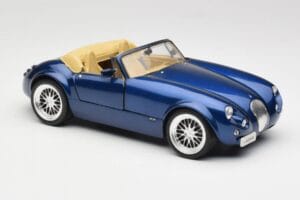 Wiesmann Roadster MF3 Modrý Revell 1:18 08861 Kov – obrázok 6 z 8