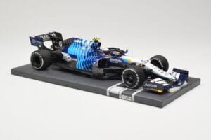 Williams Racing Mercedes FW43B #6 N. Latifi Saudi Arabian GP 2021 Minichamps 1:18 117212206 Kov – obrázok 4 z 6