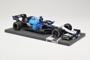 Williams Racing Mercedes FW43B #63 G. Russell Saudi Arabian GP 2021 Minichamps 1:18 117212263 Kov – obrázok 4 z 6