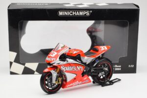 Yamaha YZR-M1 Gauloises Fortuna Yamaha #7 C. Checa MotoGP 2004 Minichamps 1:12 122043007 Kov – obrázok 6 z 6