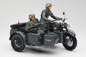 Zundapp KS 750 Sajdkár Walkure Schuco 1:10 450651900 Kov – obrázok 5 z 7