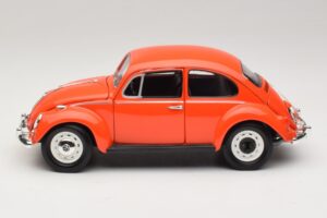 Volkswagen Beetle Oranžový Gremlins Movie Greenlight 1:18 12985 Kov – obrázok 4 z 8
