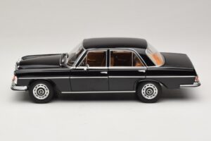Mercedes 280 SE W108 Čierny Norev 1:18 183360 Kov – obrázok 4 z 8