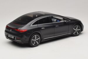 Mercedes EQE V295 Graphite Grey Magno NZG 1:18 B66961108 Kov – obrázok 5 z 8