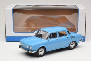 Skoda 100 LS Svetlomodrá MCG 1:18 MCG18782 Kov – obrázok 6 z 6