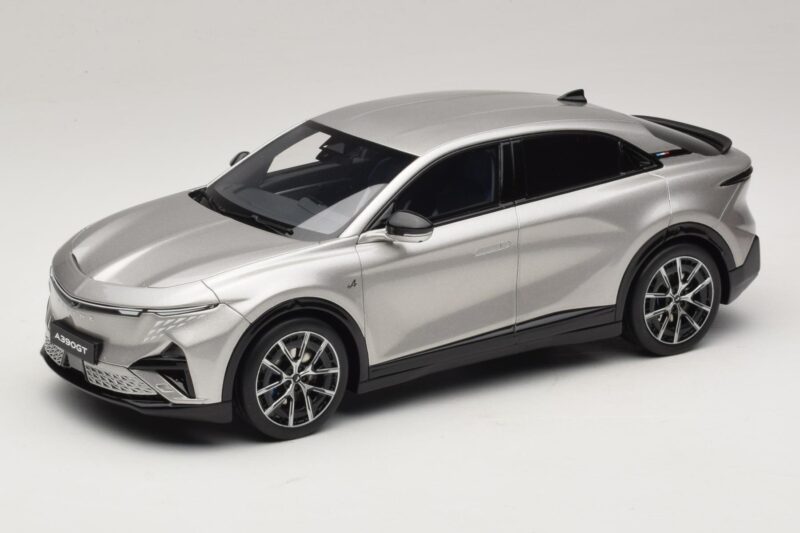 Alpine A390 GT Argent Mercure Otto 1:18 OT1318 Živica