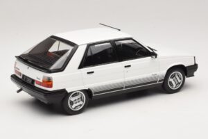 Renault 11 Turbo Biely MCG 1:18 MCG18589 Kov – obrázok 2 z 6