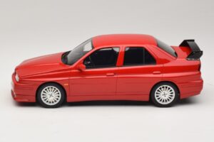 Alfa Romeo 155 GTA Stradale Alfa Red Otto 1:18 OT1132 Živica – obrázok 3 z 6