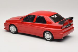 Alfa Romeo 155 GTA Stradale Alfa Red Otto 1:18 OT1132 Živica – obrázok 5 z 6