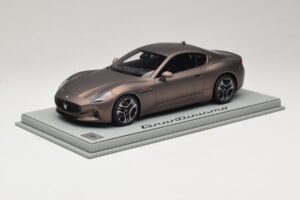 Maserati GranTurismo Trofeo Rame Folgore BBR 1:18 P18240AMAS Živica – obrázok 2 z 7