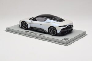 Maserati MC20 Bianco Audace BBR 1:18 P18191AMAS Živica – obrázok 4 z 6