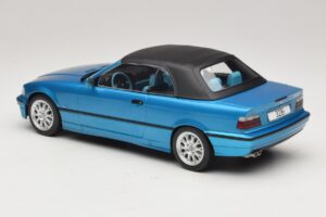 BMW 3 Series E36 Kabriolet Modrý Metalíza MCG 1:18 MCG18319 Kov – obrázok 6 z 7
