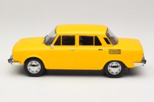 Skoda 100 L Žltý MCG 1:18 MCG18781 Kov – obrázok 3 z 6
