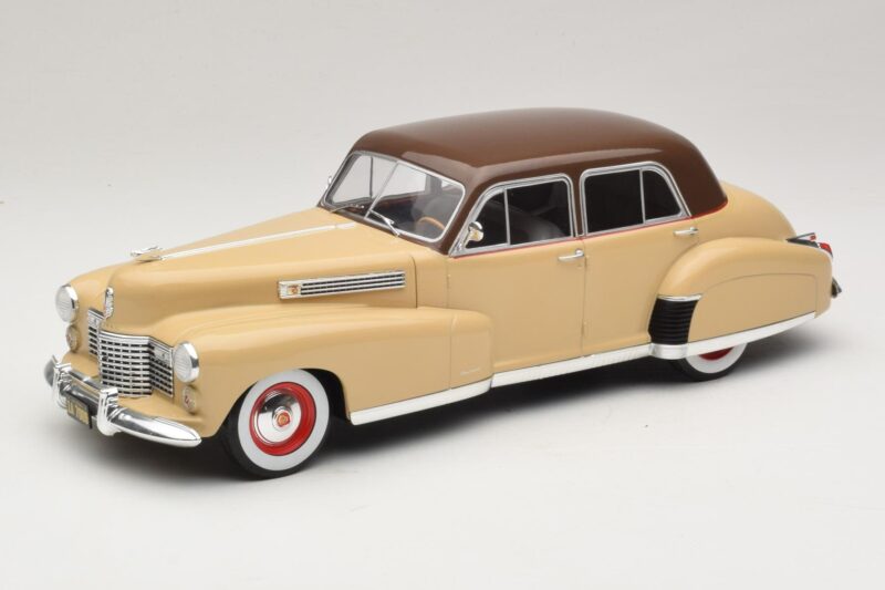 Cadillac Fleetwood Series 60 Special Béžový MCG 1:18 MCG18656 Kov
