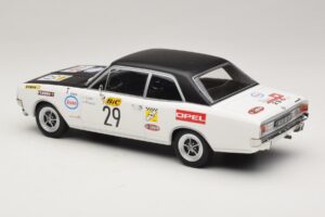 Opel Commodore A #29 J-L. Clarr / J-P. Peyroux Tour de France Automobile 1971 MCG 1:18 MCG18562R Kov – obrázok 5 z 6