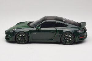Porsche 911 992 Turbo S Brabus 900 Rocket R Mean Green GT Spirit 1:18 GT959 Živica – obrázok 3 z 6