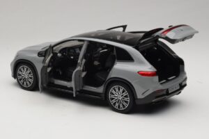 Mercedes EQS SUV X296 Manufaktur Alpine Grey NZG 1:18 B66960591 Kov – obrázok 5 z 8
