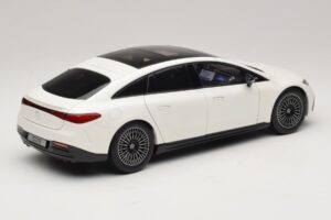 Mercedes EQS V297 Manufaktur Opalite White NZG 1:18 B66961049 Kov – obrázok 3 z 8