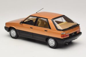 Renault 11 GTL Zlatá MCG 1:18 MCG18590 Kov – obrázok 5 z 6