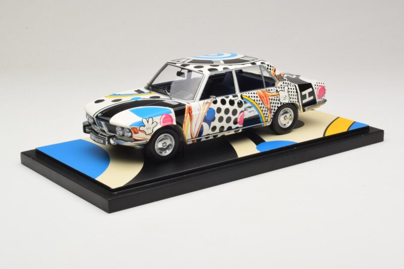 BMW 2500 E3 New Horizon Minichamps 1:18 155029204 Živica