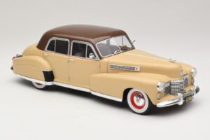 Cadillac Fleetwood Series 60 Special Béžový MCG 1:18 MCG18656 Kov – obrázok 4 z 6