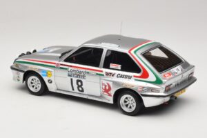 Vauxhall Chevette 2300 HSR J. McRae / M. Nicholson Lombard RAC Rally 1980 Otto 1:18 OT1225 Živica – obrázok 5 z 6