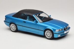 BMW 3 Series E36 Kabriolet Modrý Metalíza MCG 1:18 MCG18319 Kov – obrázok 5 z 7