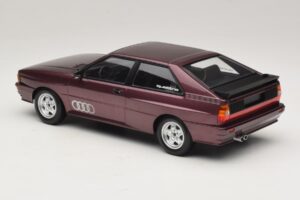 Audi Quattro Purple Metallic Minichamps 1:18 155016125 Kov – obrázok 5 z 6
