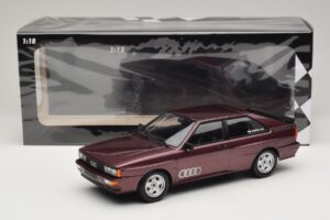 Audi Quattro Purple Metallic Minichamps 1:18 155016125 Kov – obrázok 6 z 6