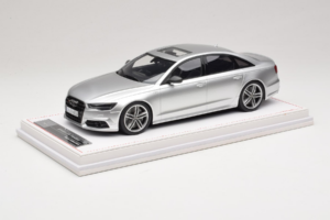 Audi S6 C7 Florett Silver Metallic IVY Merit 1:18 REMC038 Živica – obrázok 2 z 7