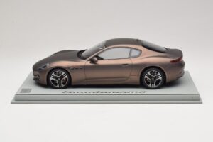 Maserati GranTurismo Trofeo Rame Folgore BBR 1:18 P18240AMAS Živica