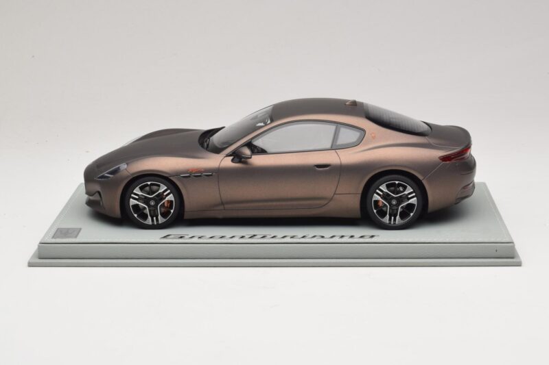Maserati GranTurismo Trofeo Rame Folgore BBR 1:18 P18240AMAS Živica