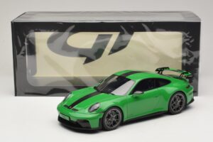 Porsche 911 992.2 GT3 Weissach Package Python Green GT Spirit 1:18 GT576 Živica – obrázok 6 z 6
