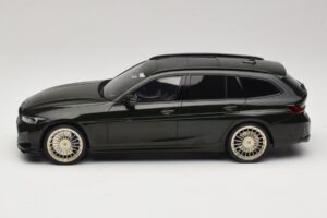BMW Alpina B3 GT G21 Touring Alpina Green GT Spirit 1:18 GT549 Živica – obrázok 3 z 6