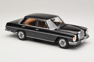 Mercedes 280 SE W108 Čierny Norev 1:18 183360 Kov – obrázok 6 z 8