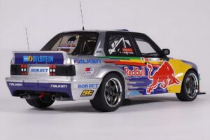 BMW E30 V8 #229 E. Hountondji Red Bull Driftbrothers Drift 2023 Modrý Otto 1:18 OT486 Živica – obrázok 2 z 5
