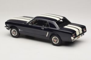 Ford Mustang Nightmist Blue Norev 1:18 182805 Kov – obrázok 5 z 6