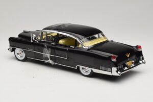 Cadillac Fleetwood Series 60 The Godfather Greenlight 1:18 12949 Kov – obrázok 5 z 6