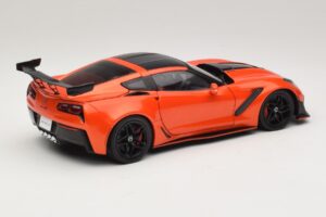 Chevrolet Corvette C7 ZR1 Červený IXO 1:18 U18RDC001-FO Kov – obrázok 3 z 8